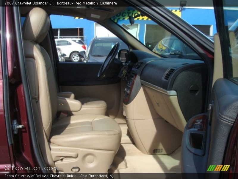 Bordeaux Red Metallic / Cashmere 2007 Chevrolet Uplander LT