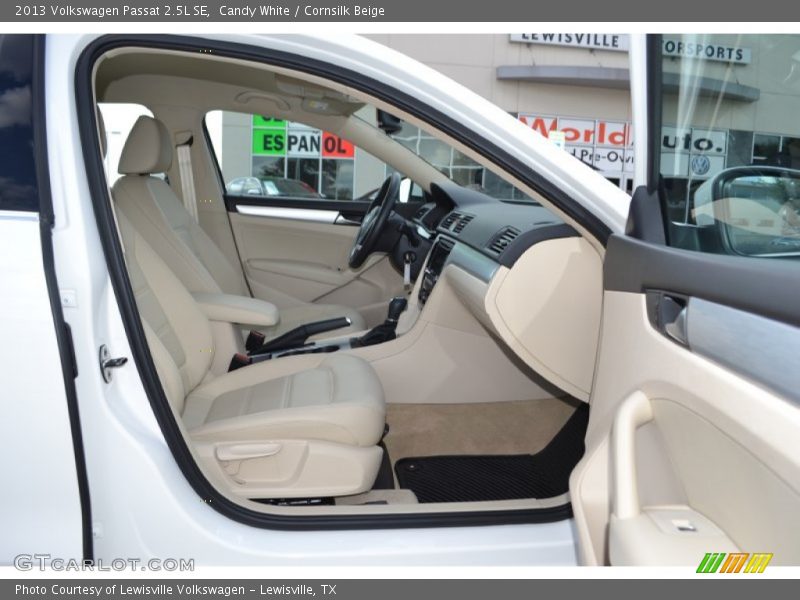 Candy White / Cornsilk Beige 2013 Volkswagen Passat 2.5L SE