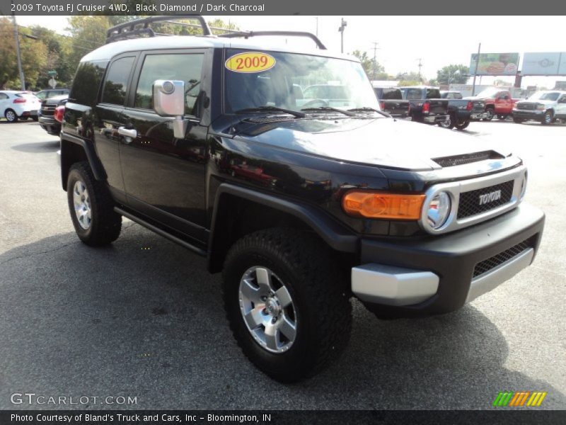 Black Diamond / Dark Charcoal 2009 Toyota FJ Cruiser 4WD