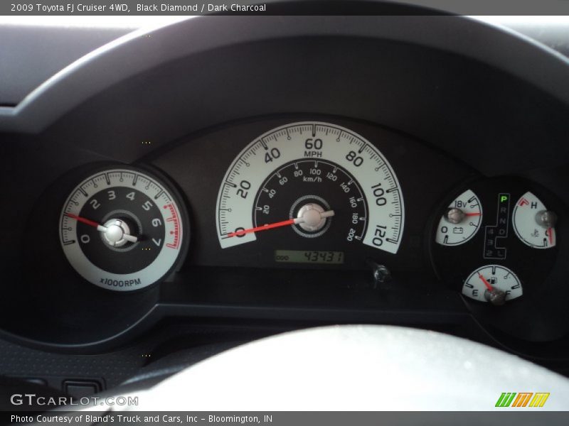 Black Diamond / Dark Charcoal 2009 Toyota FJ Cruiser 4WD