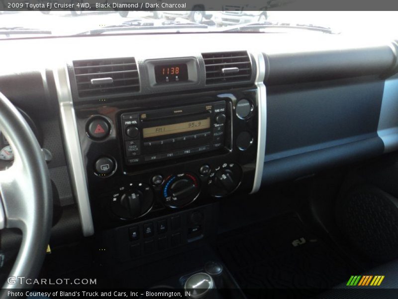 Black Diamond / Dark Charcoal 2009 Toyota FJ Cruiser 4WD