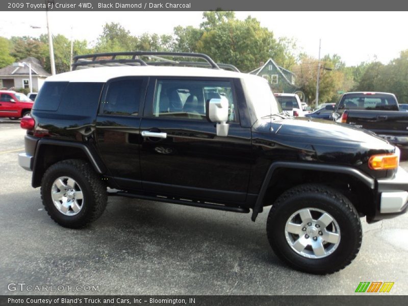 Black Diamond / Dark Charcoal 2009 Toyota FJ Cruiser 4WD