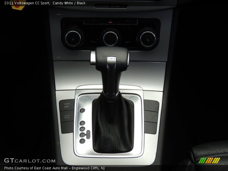 Candy White / Black 2011 Volkswagen CC Sport