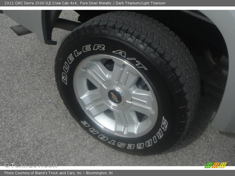 Pure Silver Metallic / Dark Titanium/Light Titanium 2011 GMC Sierra 1500 SLE Crew Cab 4x4