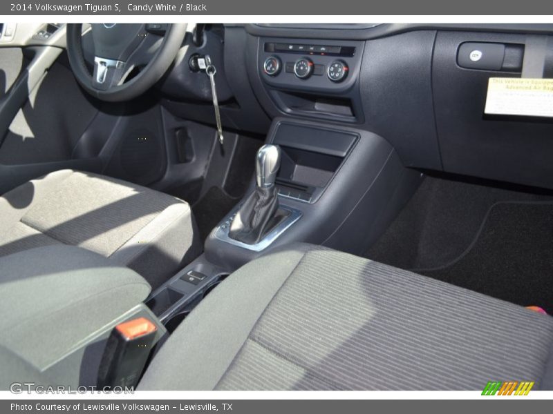 Candy White / Black 2014 Volkswagen Tiguan S