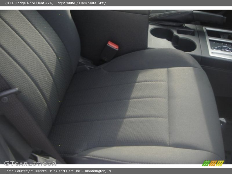 Bright White / Dark Slate Gray 2011 Dodge Nitro Heat 4x4