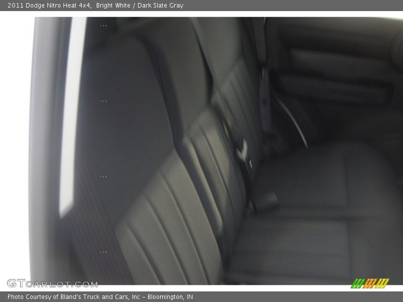 Bright White / Dark Slate Gray 2011 Dodge Nitro Heat 4x4