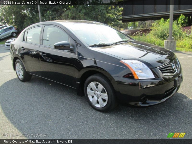 Super Black / Charcoal 2012 Nissan Sentra 2.0