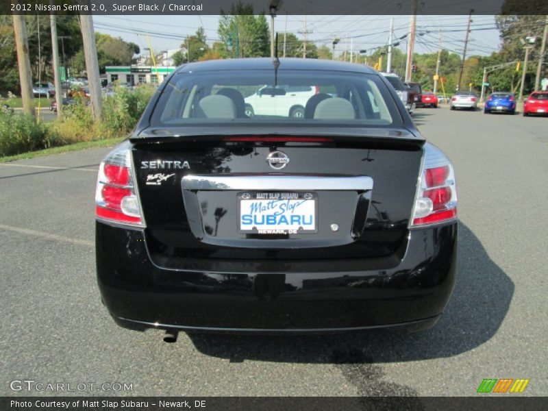 Super Black / Charcoal 2012 Nissan Sentra 2.0