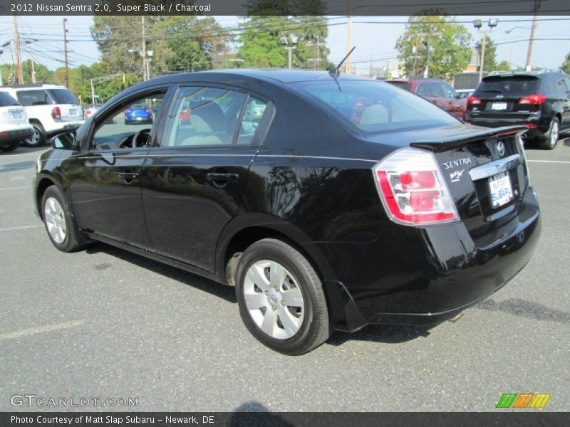 Super Black / Charcoal 2012 Nissan Sentra 2.0