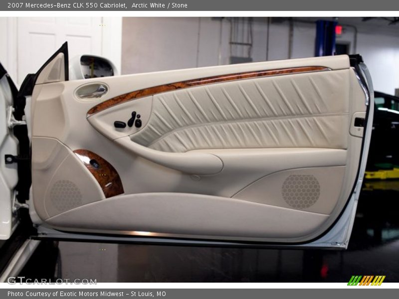 Door Panel of 2007 CLK 550 Cabriolet