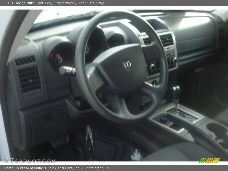 Bright White / Dark Slate Gray 2011 Dodge Nitro Heat 4x4