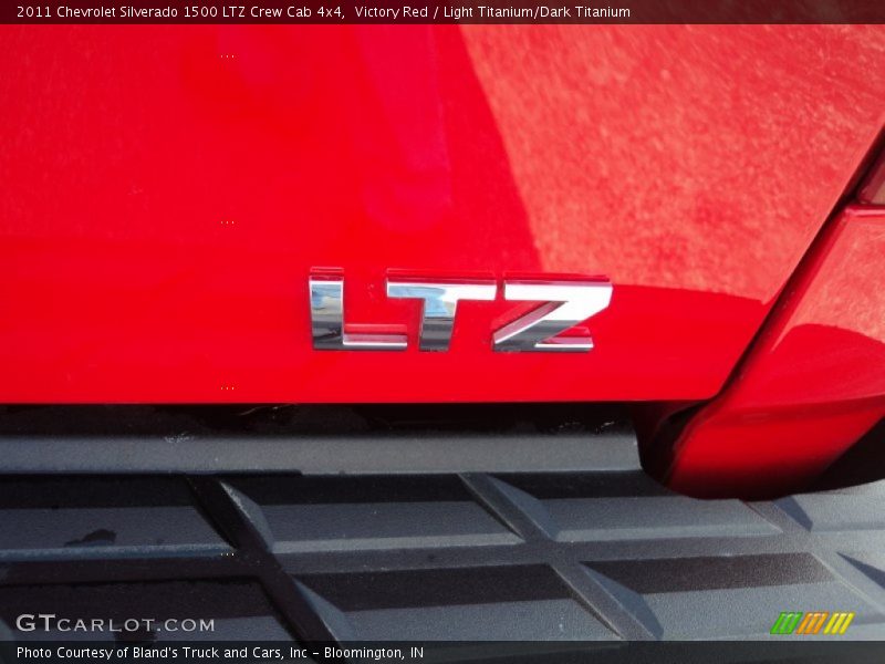 Victory Red / Light Titanium/Dark Titanium 2011 Chevrolet Silverado 1500 LTZ Crew Cab 4x4
