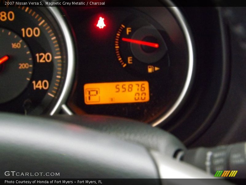 Magnetic Grey Metallic / Charcoal 2007 Nissan Versa S