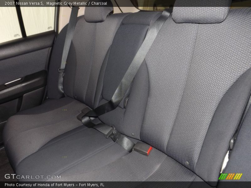 Magnetic Grey Metallic / Charcoal 2007 Nissan Versa S