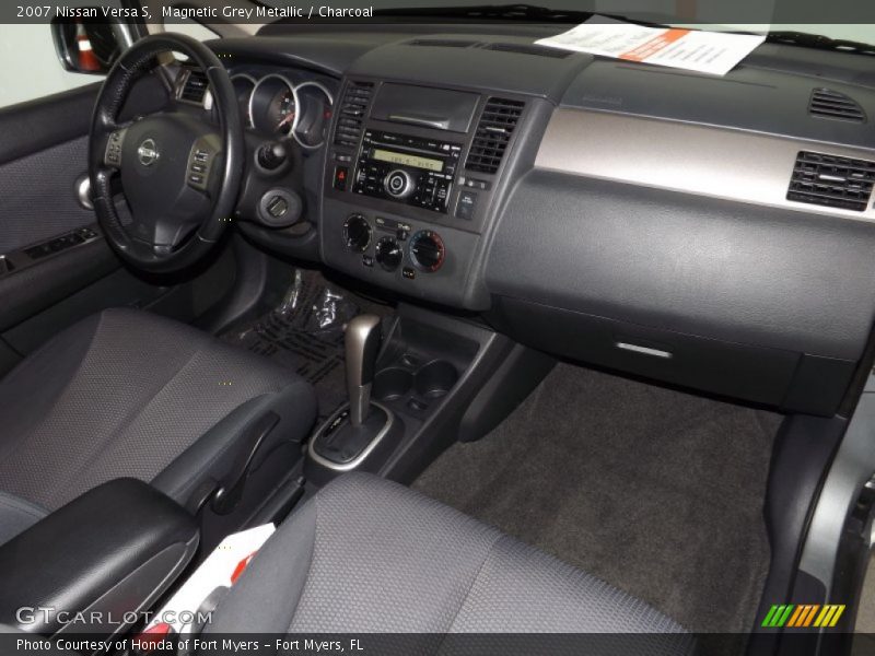 Magnetic Grey Metallic / Charcoal 2007 Nissan Versa S