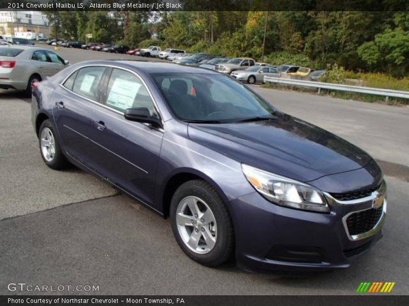 Front 3/4 View of 2014 Malibu LS