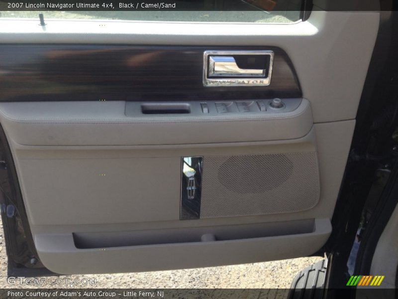 Black / Camel/Sand 2007 Lincoln Navigator Ultimate 4x4