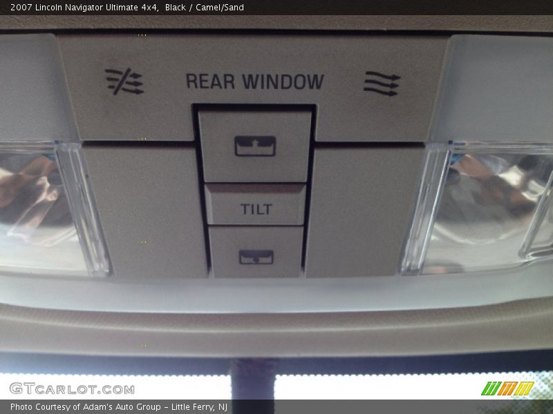 Black / Camel/Sand 2007 Lincoln Navigator Ultimate 4x4