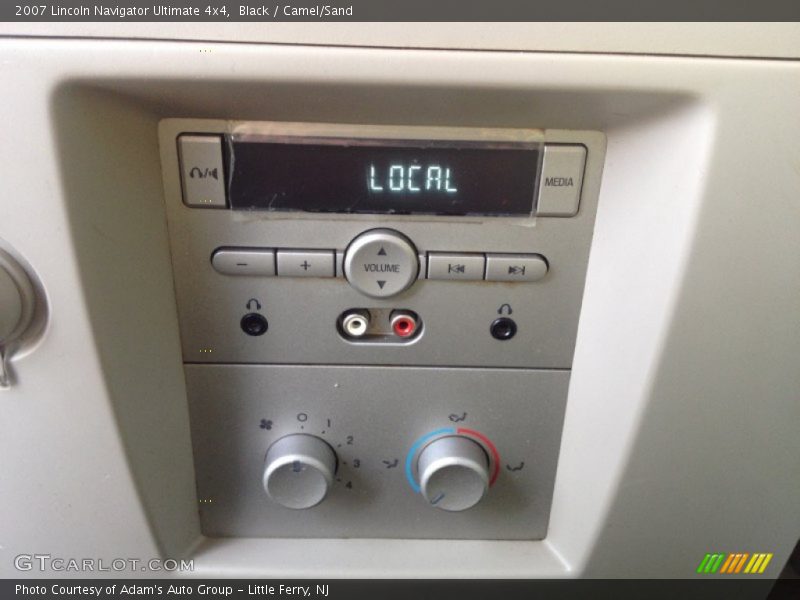 Black / Camel/Sand 2007 Lincoln Navigator Ultimate 4x4