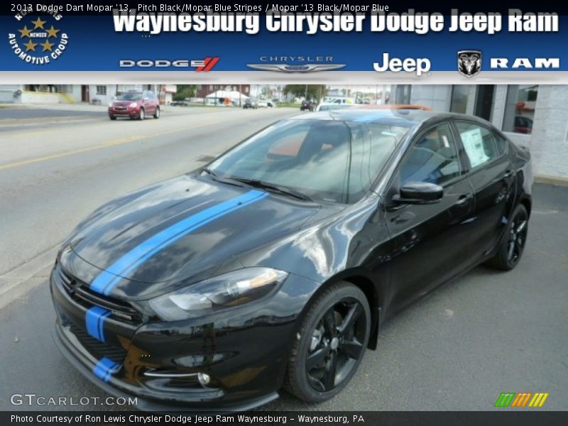 Pitch Black/Mopar Blue Stripes / Mopar '13 Black/Mopar Blue 2013 Dodge Dart Mopar '13