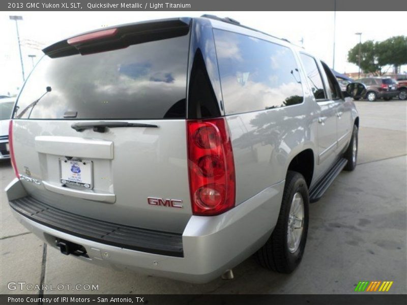 Quicksilver Metallic / Light Titanium 2013 GMC Yukon XL SLT