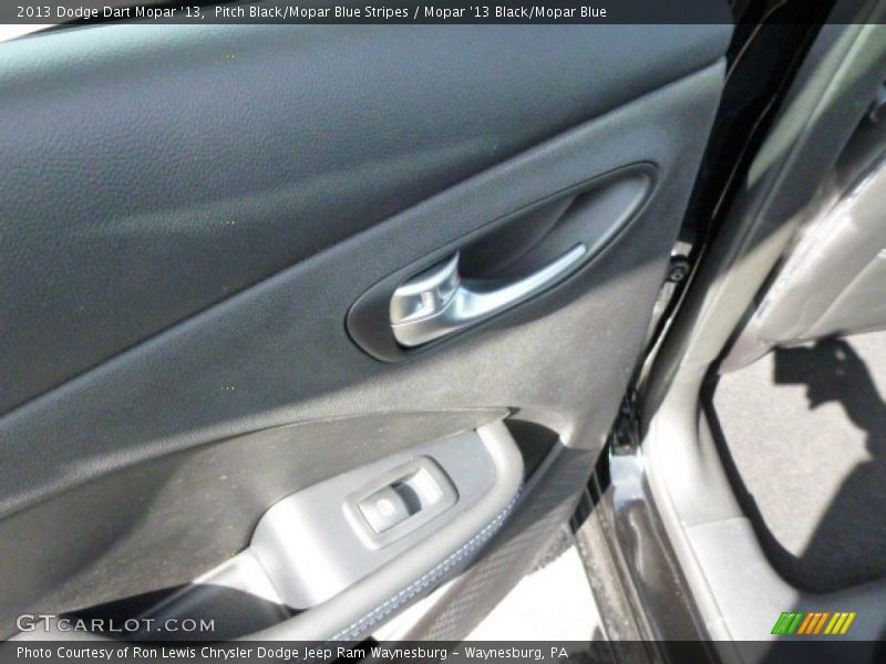 Pitch Black/Mopar Blue Stripes / Mopar '13 Black/Mopar Blue 2013 Dodge Dart Mopar '13