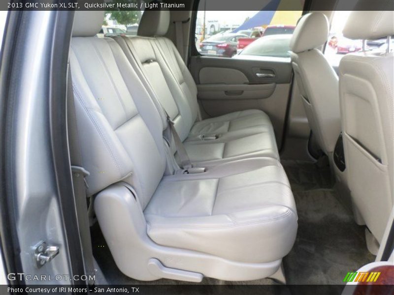 Quicksilver Metallic / Light Titanium 2013 GMC Yukon XL SLT
