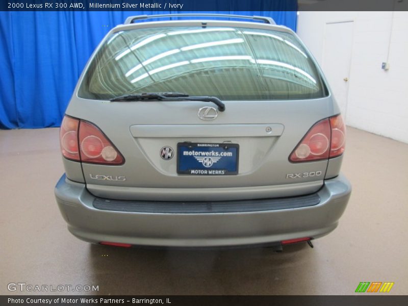 Millennium Silver Metallic / Ivory 2000 Lexus RX 300 AWD