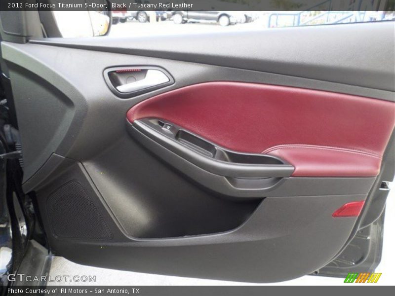 Black / Tuscany Red Leather 2012 Ford Focus Titanium 5-Door