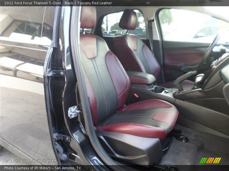 Black / Tuscany Red Leather 2012 Ford Focus Titanium 5-Door