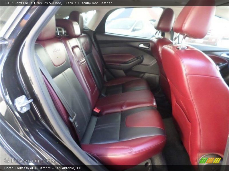 Black / Tuscany Red Leather 2012 Ford Focus Titanium 5-Door