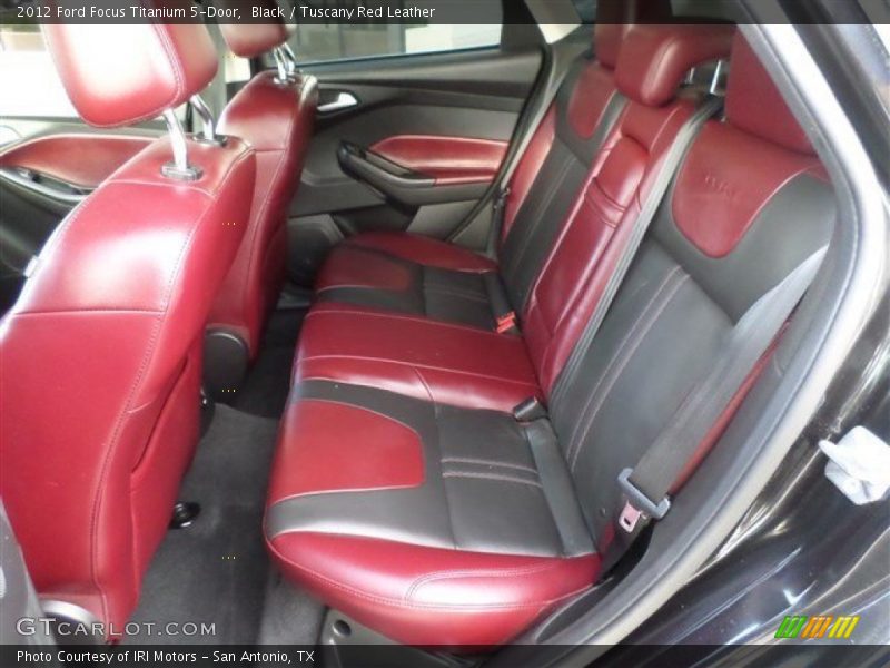 Black / Tuscany Red Leather 2012 Ford Focus Titanium 5-Door