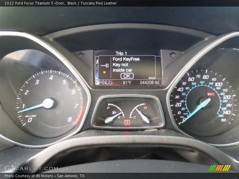 Black / Tuscany Red Leather 2012 Ford Focus Titanium 5-Door