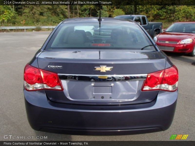 Atlantis Blue Metallic / Jet Black/Medium Titanium 2014 Chevrolet Cruze LS