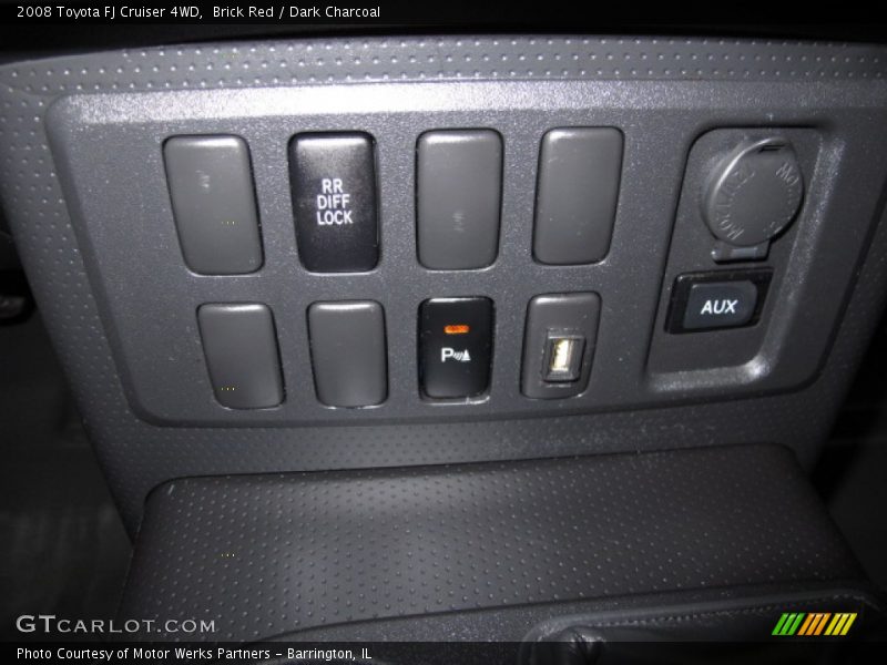 Brick Red / Dark Charcoal 2008 Toyota FJ Cruiser 4WD