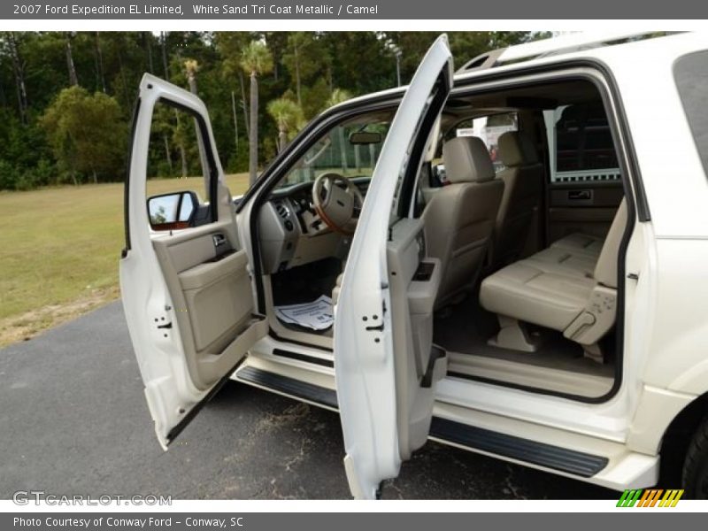 White Sand Tri Coat Metallic / Camel 2007 Ford Expedition EL Limited