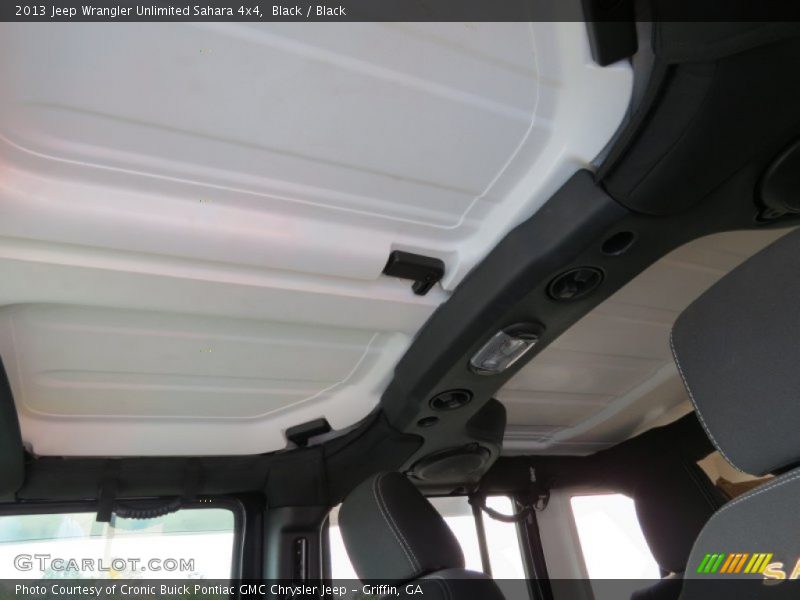 Black / Black 2013 Jeep Wrangler Unlimited Sahara 4x4