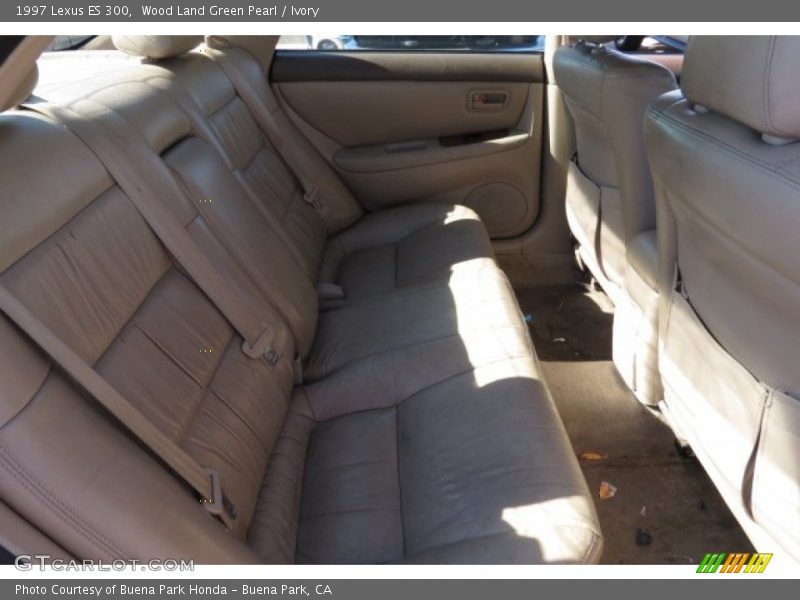 Wood Land Green Pearl / Ivory 1997 Lexus ES 300