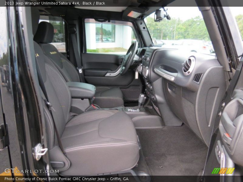 Black / Black 2013 Jeep Wrangler Unlimited Sahara 4x4