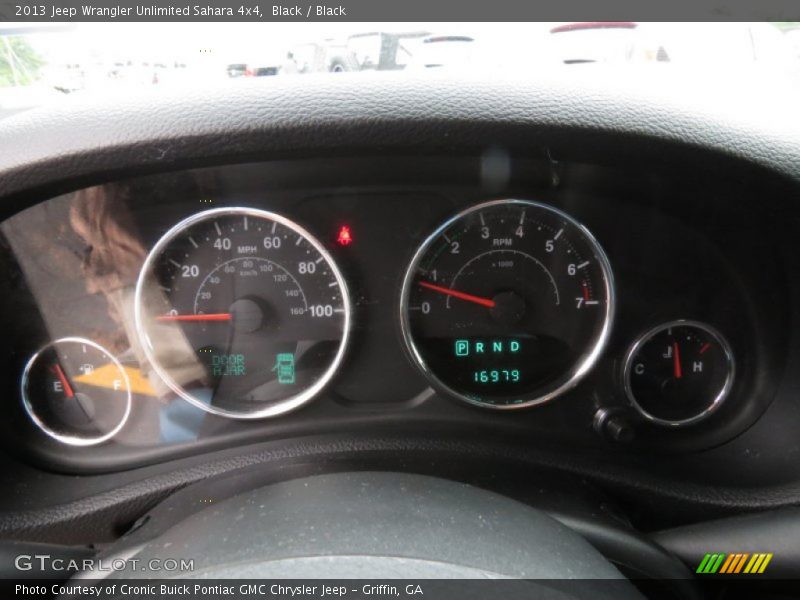 Black / Black 2013 Jeep Wrangler Unlimited Sahara 4x4