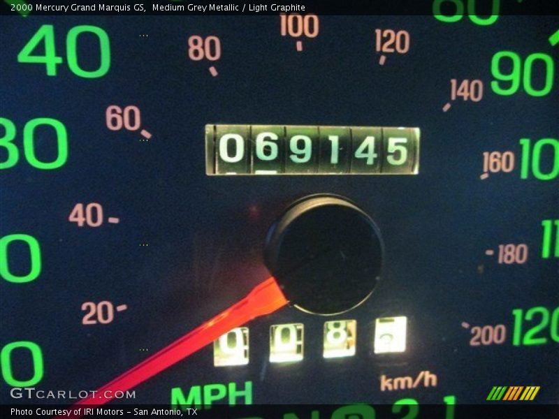 Medium Grey Metallic / Light Graphite 2000 Mercury Grand Marquis GS