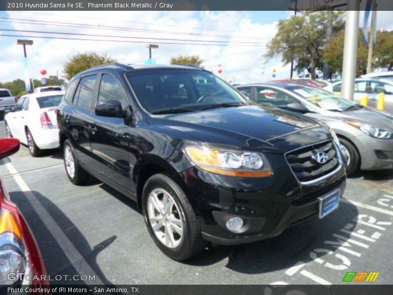 Phantom Black Metallic / Gray 2010 Hyundai Santa Fe SE