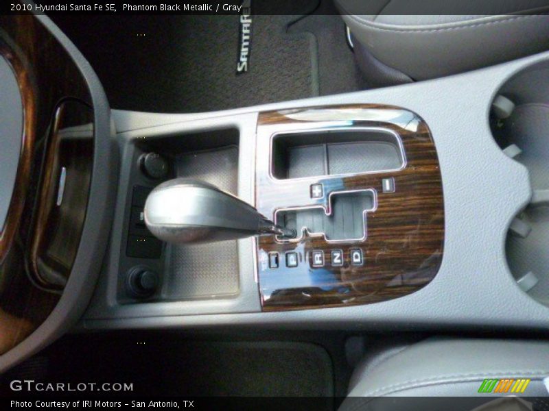 Phantom Black Metallic / Gray 2010 Hyundai Santa Fe SE