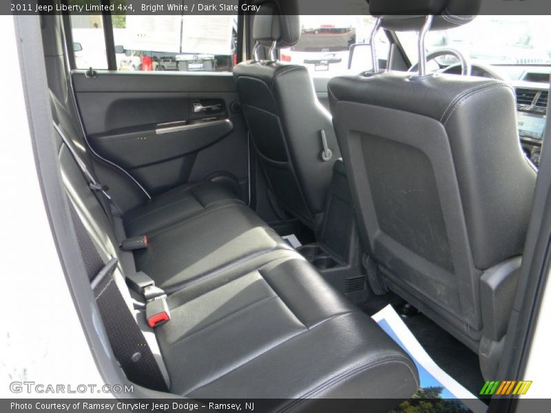 Bright White / Dark Slate Gray 2011 Jeep Liberty Limited 4x4