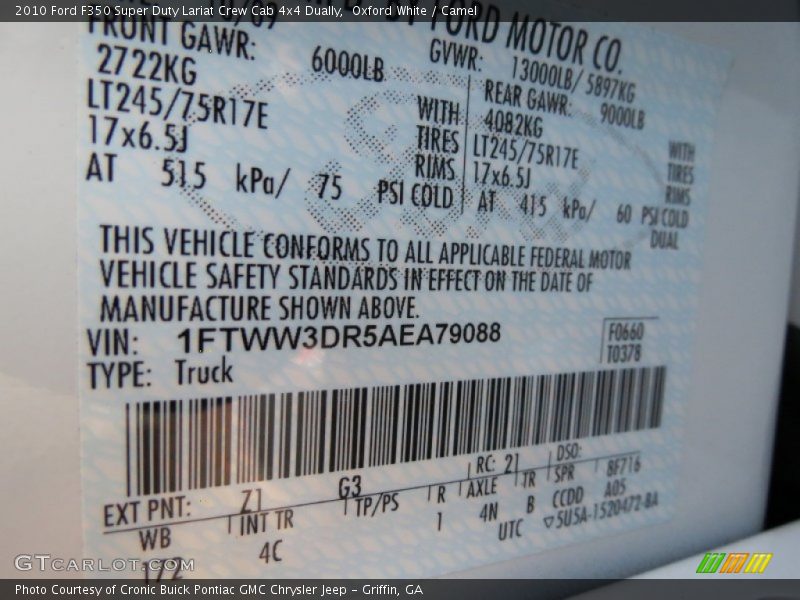 Oxford White / Camel 2010 Ford F350 Super Duty Lariat Crew Cab 4x4 Dually