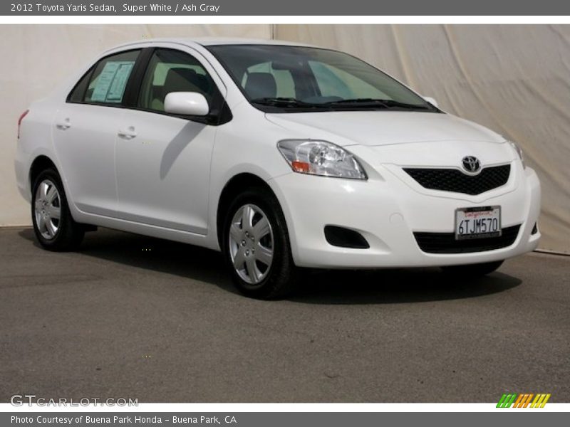 Super White / Ash Gray 2012 Toyota Yaris Sedan