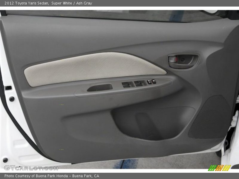 Super White / Ash Gray 2012 Toyota Yaris Sedan