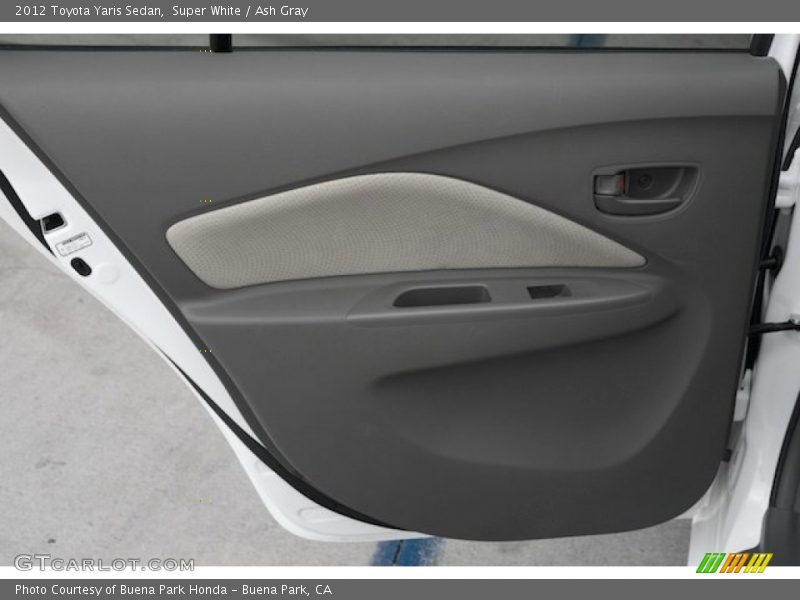 Super White / Ash Gray 2012 Toyota Yaris Sedan