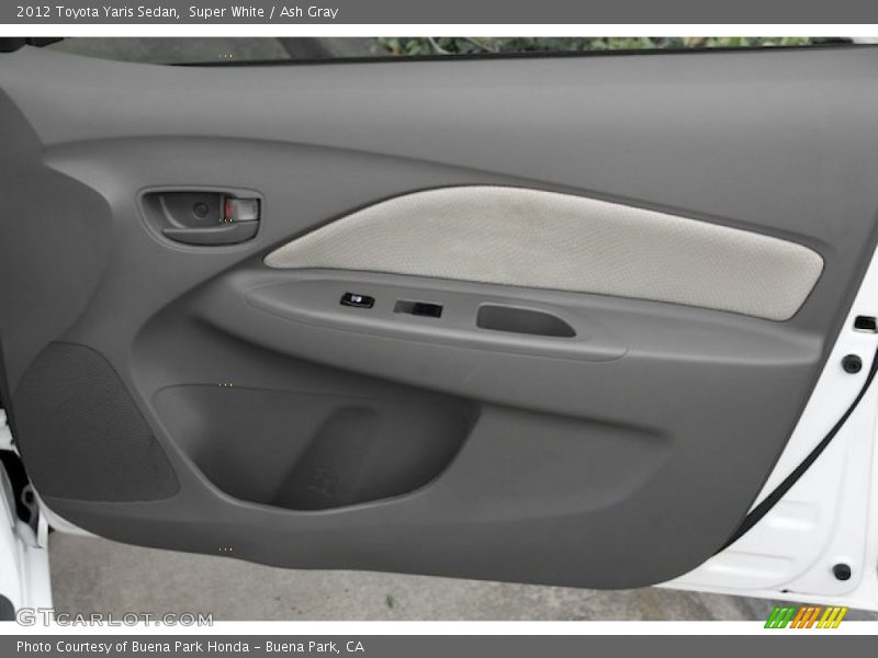Super White / Ash Gray 2012 Toyota Yaris Sedan
